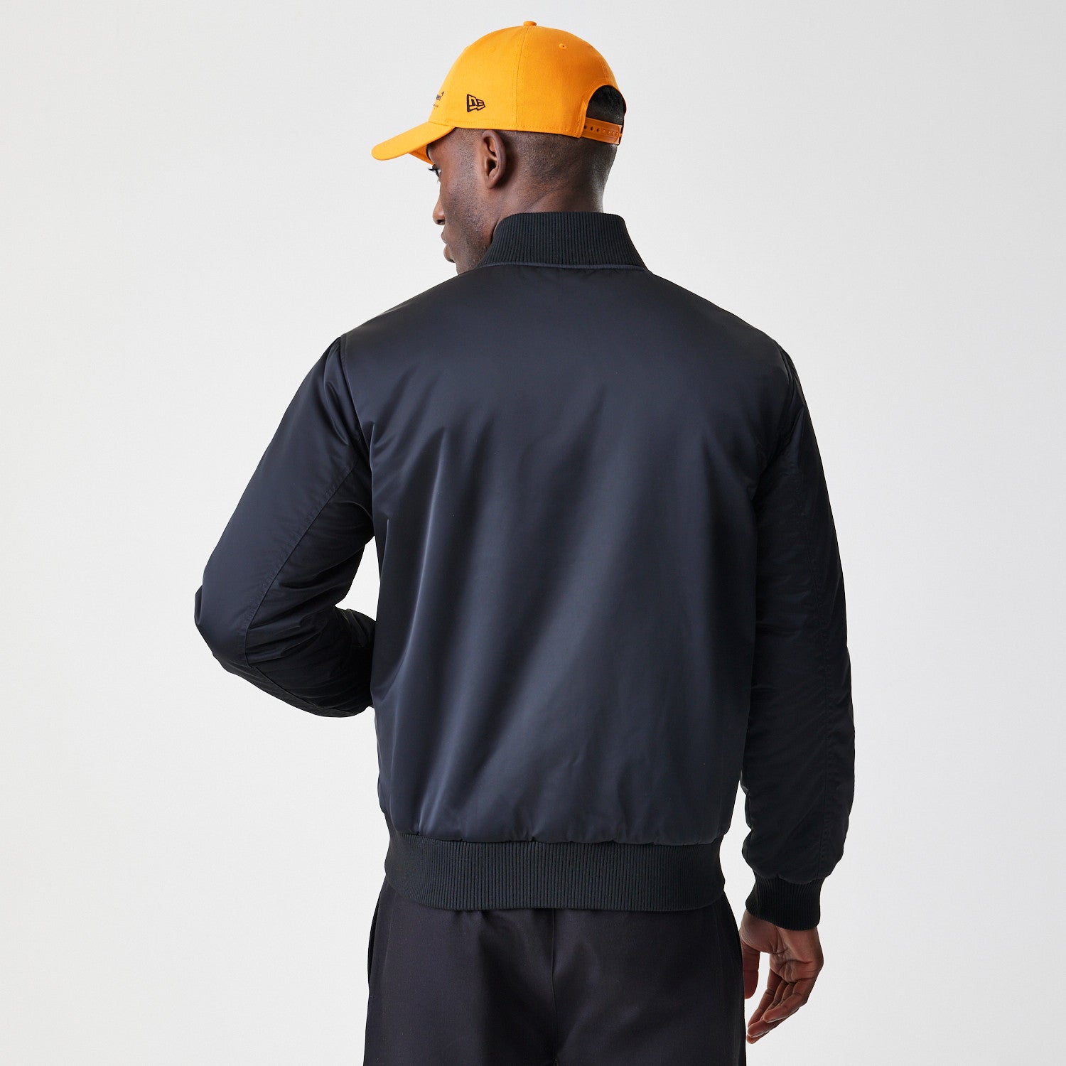McLaren Racing F1 Rvsbl Bomber Jacket Adults - Black